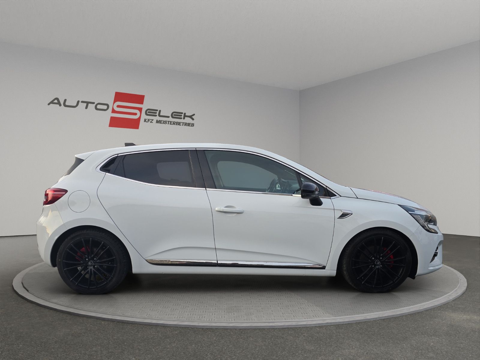 Fahrzeugabbildung Renault Clio V Edition One Apple CarPlay LED KAMERA PDC