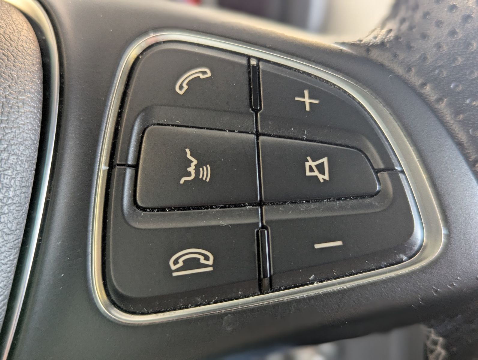 MERCEDES-BENZ B 180 Kamera Panoramadach LED - Image 22