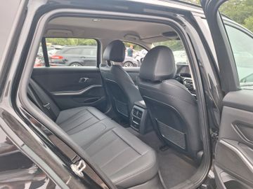 BMW 318 - 12