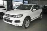 Volkswagen Touareg EXCLUSIVE V8 TDI+NAVI+360°KAMERA+SUND SY - Volkswagen Touareg V8tdi mit Diesel-Antrieb