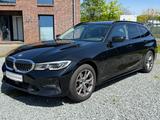 BMW 320dAT SPORT LINE LASER HUD ACC AHK KEYLESS GO - BMW 320 Gebrauchtwagen in Kiel