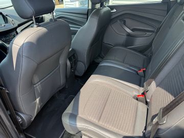 Ford Kuga Titanium+Xenon+SHZ+Navi+AHK