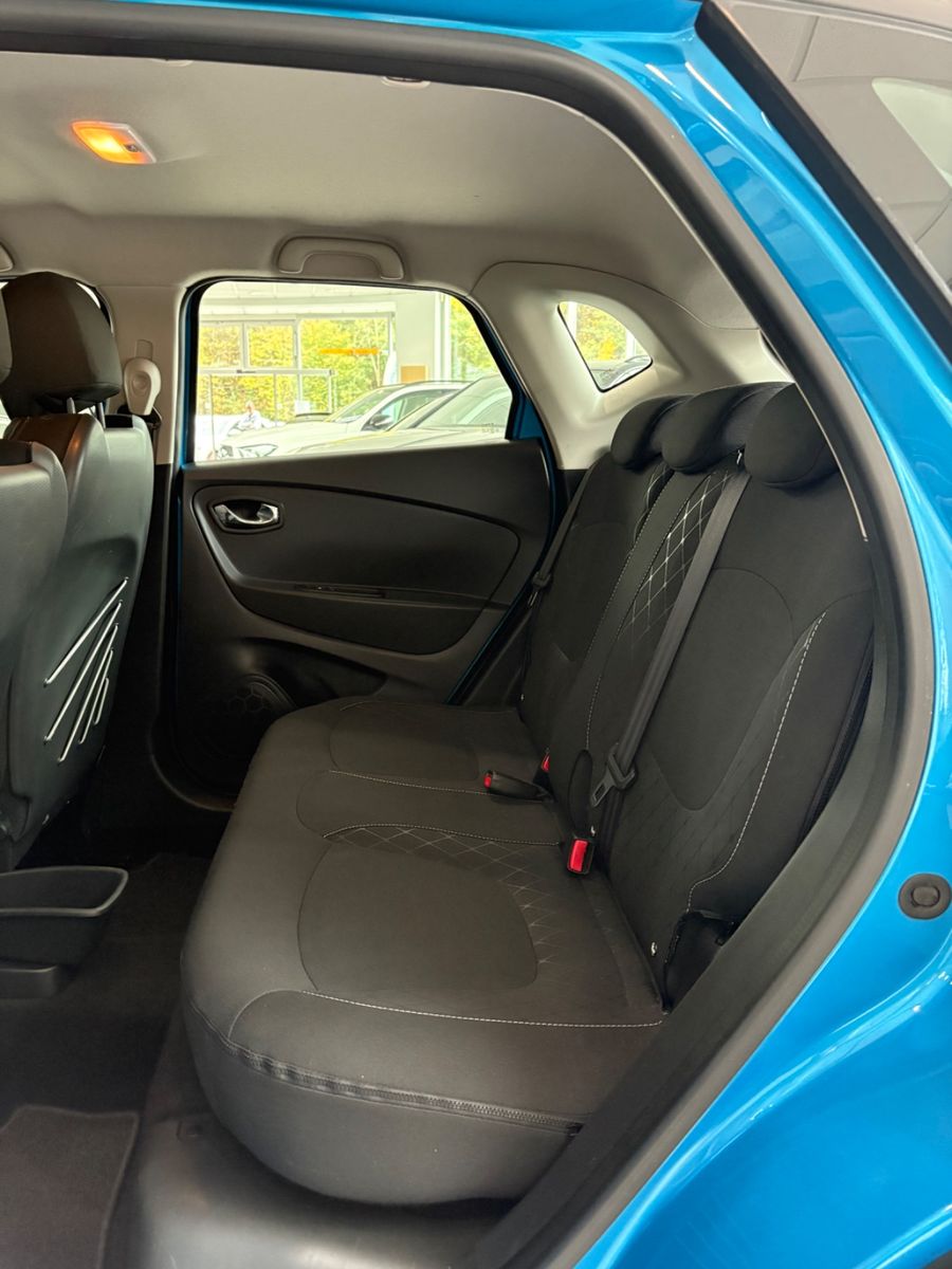 Fahrzeugabbildung Renault Captur Luxe *RÜCKFAHRKAMERA*