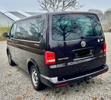 Volkswagen T5 Multivan, 2,0l TDI, 1. Hand - VW T5 Gebrauchtwagen in München