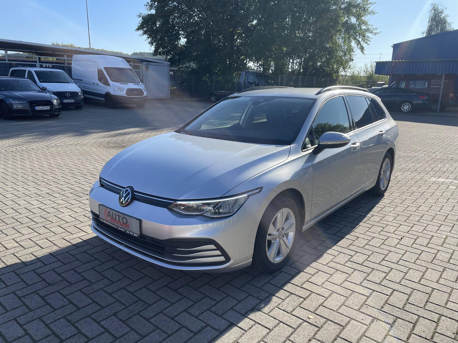 Volkswagen Golf VIII Variant Life ACC Lenkradhzg LED