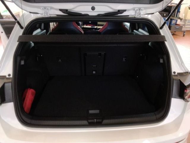 Volkswagen Golf - Bild 10