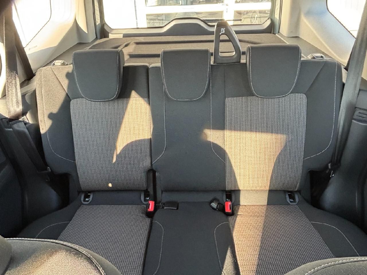 Fahrzeugabbildung Ford Tourneo Courier Trend