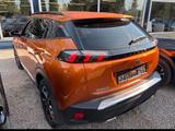 Peugeot 2008 1.2 PureTech Allure EAT8 Automatik LED Navi - gebrauchte Peugeot SUV & Geländewagen