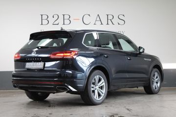 Volkswagen Touareg - 4