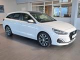 Hyundai i30 cw Premium Aut.*Panorama*AHK*ACC*LED*NAV*KAM - Hyundai i30 Gebrauchtwagen in Bremen