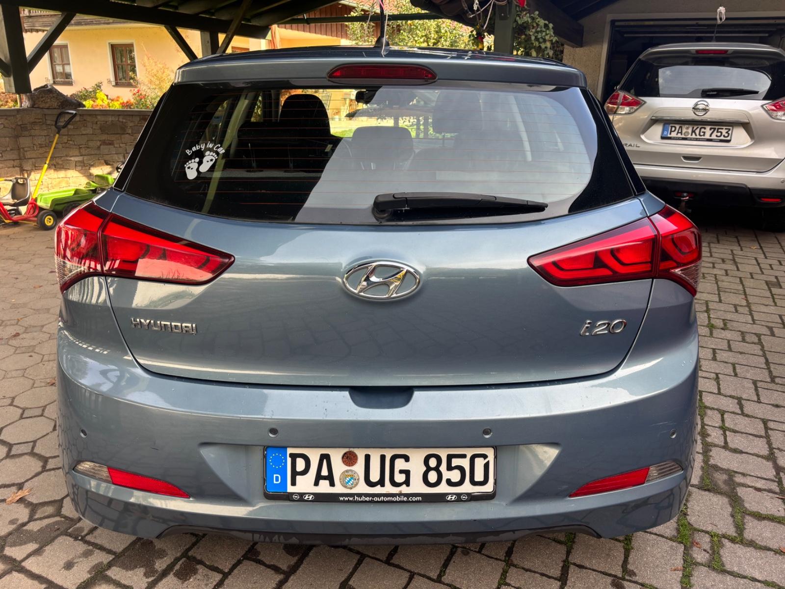 Hyundai i20 2015 — photo 7