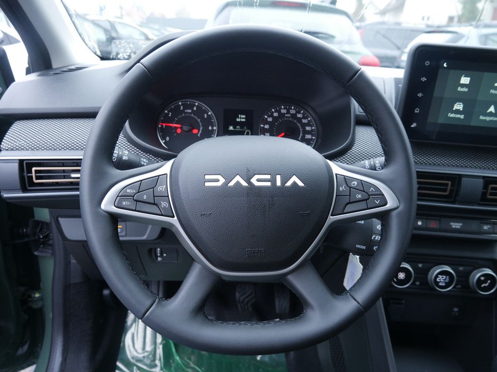 Fahrzeugabbildung Dacia Sandero Stepway Expression TCe 90