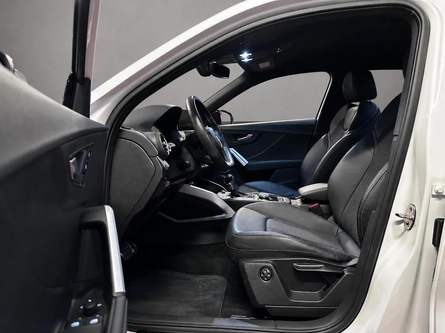 Audi SQ2 quattro 2.0 TFSI // Keyless // ACC // LED, миниатюра 8