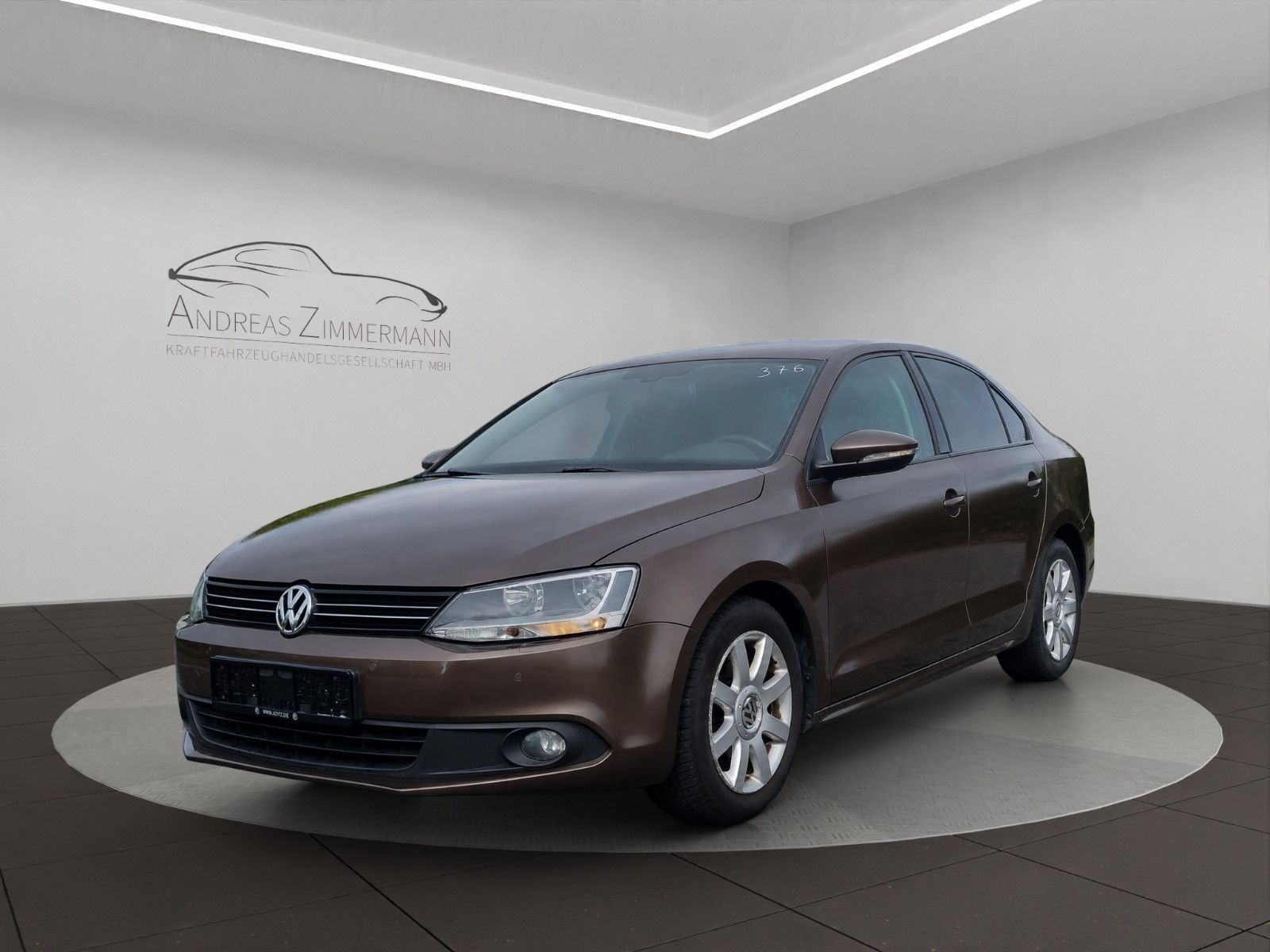 Volkswagen Jetta VI Comfortline 2.HAND WENIG KILOMETER
