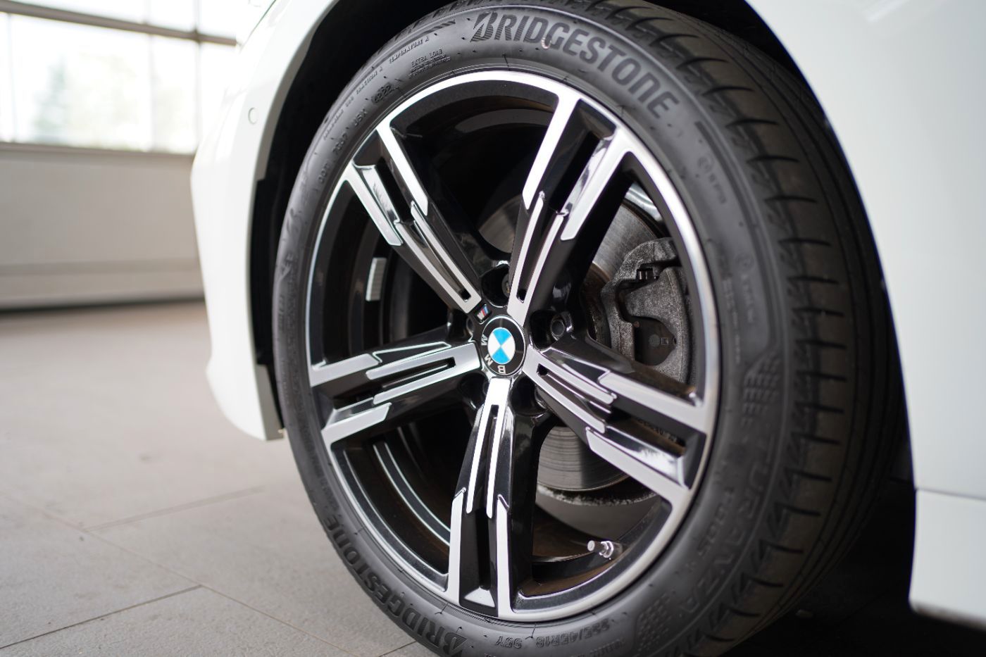Fahrzeugabbildung BMW 320iA M Sport +Parking Assistant+Driving Assista