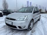 Ford Fiesta Ghia 1-Hand Scheckheft Sitzheizung PDC - Ford Fiesta aus 2005: Ghia