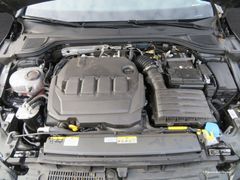 VW Golf VIII 2.0 TDI Goal DSG LED Nav Rfk Ahk ACC VW Golf VIII 2.0 TDI Goal DSG LED Nav Rfk Ahk ACC