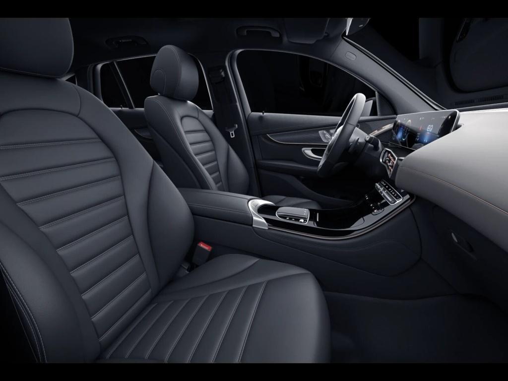 Mercedes-Benz EQC 400 4M AMG KAMERA AHK MULTIBEAM SHD