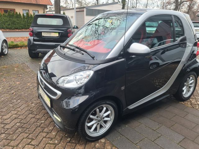 Smart ForTwo coupé 1.0 62kW Passion Klima Navi Servo