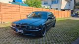 BMW 740i Auto E38 - BMW 740 Limousine E38 740i mit Benzin-Antrieb