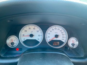 Bild 12 Opel Astra Car. 1.6 16V Sport*AHK*KLIMA*8-FACH*TÜV