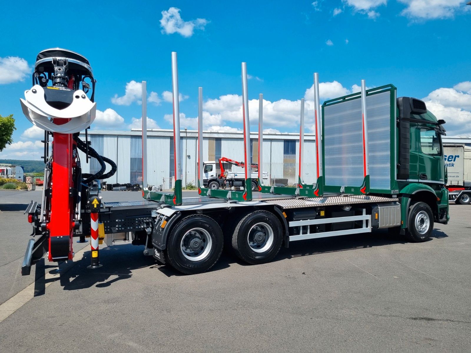 Fahrzeugabbildung Mercedes-Benz Arocs 2651 L 6x4 Palfinger Epsilon TZ12-98