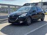 Peugeot 208 Allure - Peugeot 208 mit Diesel-Antrieb