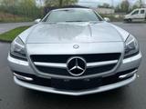 Mercedes-Benz SLK 200 BlueEfficiency Roadster /Top Ausstattung - Mercedes-Benz SLK 200