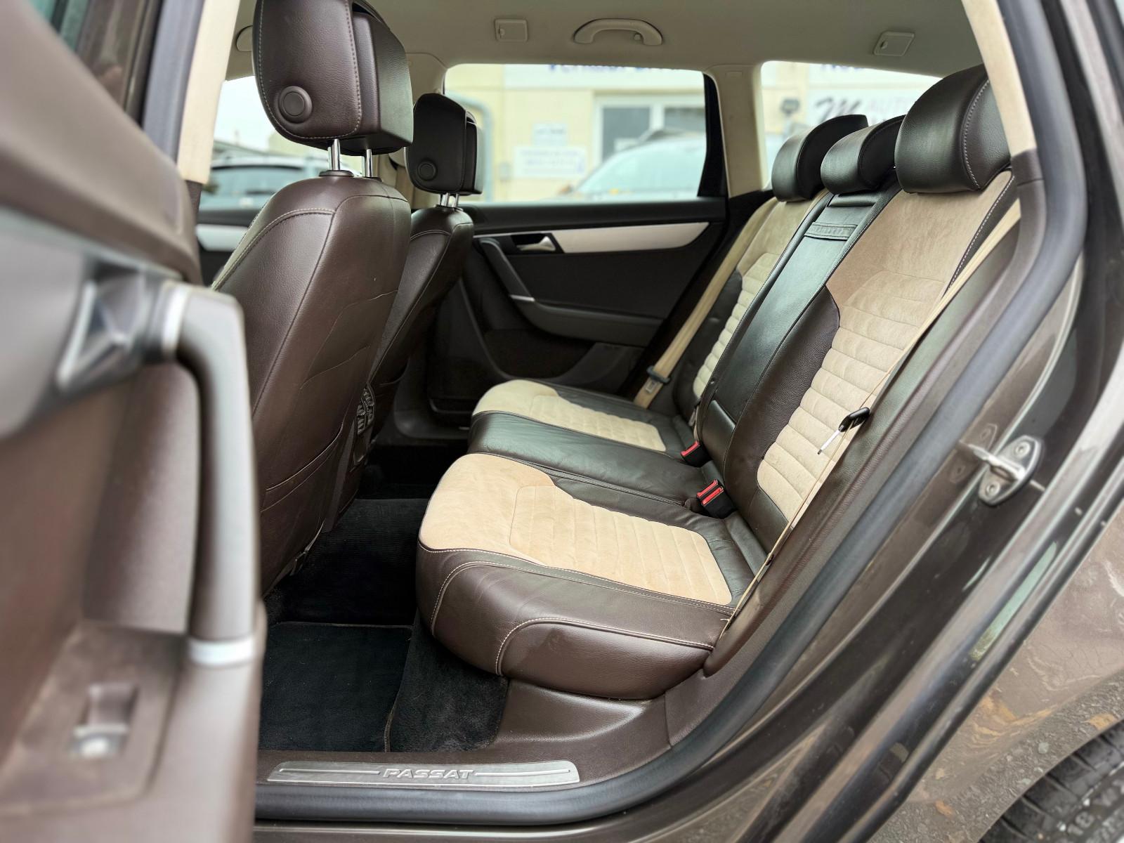 Volkswagen Passat 2012 — photo 12