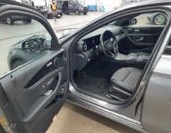 Fahrzeugabbildung Mercedes-Benz E 220d Avantgarde+DistrPlus+Pano+AHK+Ambiente+