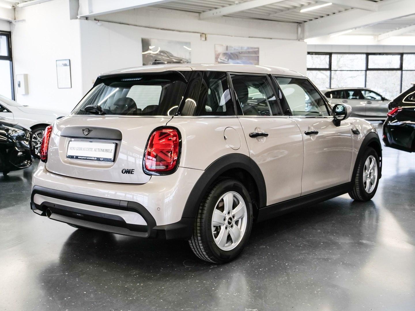 MINI One Classic Trim Nav LED PDC+Parkass Komfzg