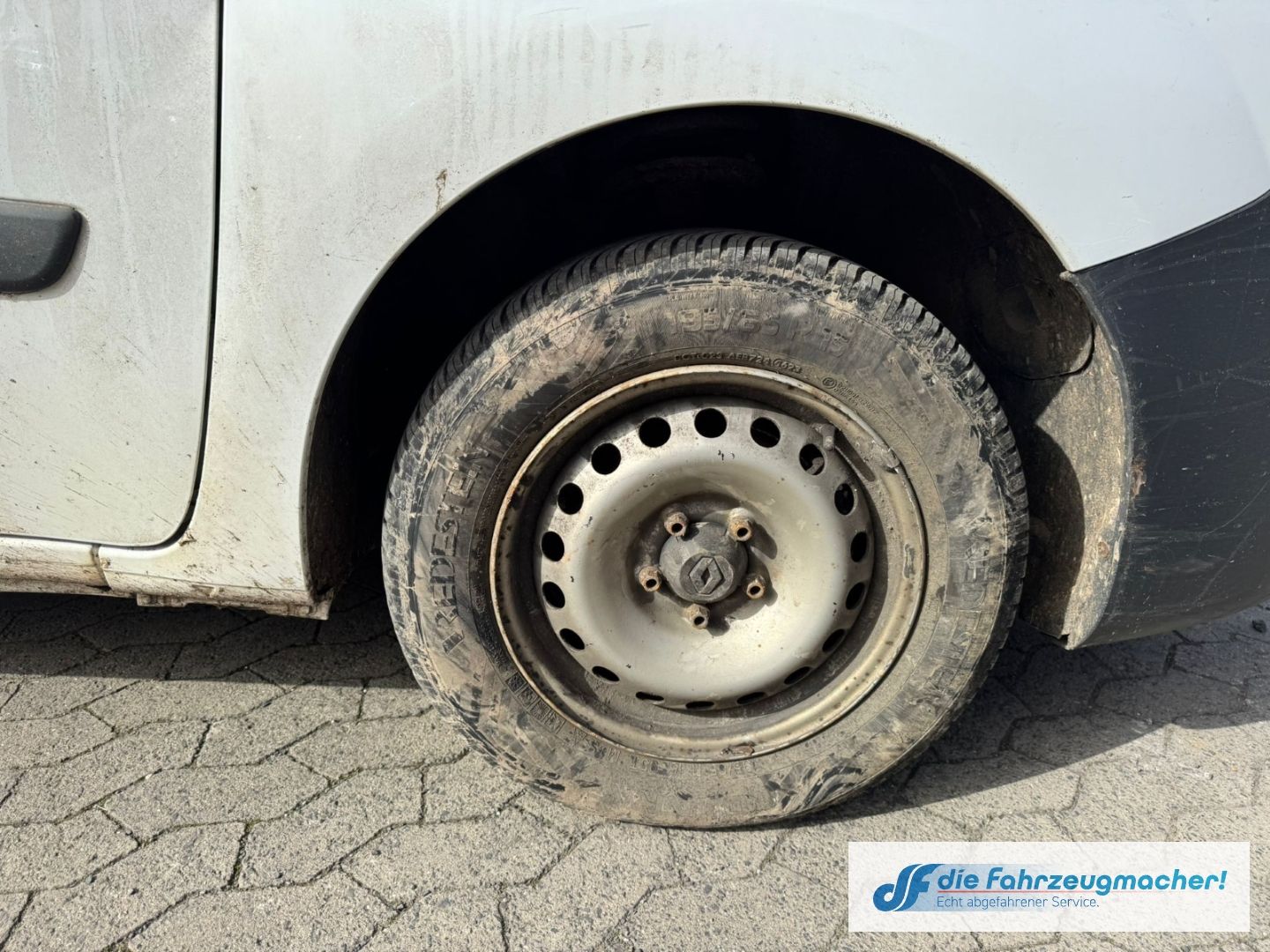 Fahrzeugabbildung Renault Kangoo 1.5 BLUE dCi *SEITENSCHADEN