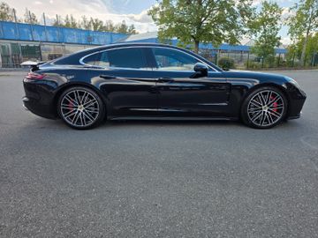 Porsche Panamera - 5