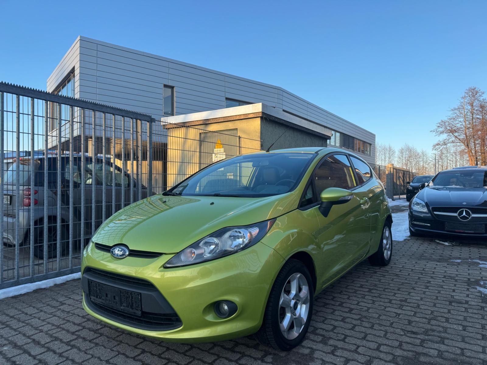 Ford Fiesta Trend TÜV NEU KLIMA ELEKTRISCHE FENSTER