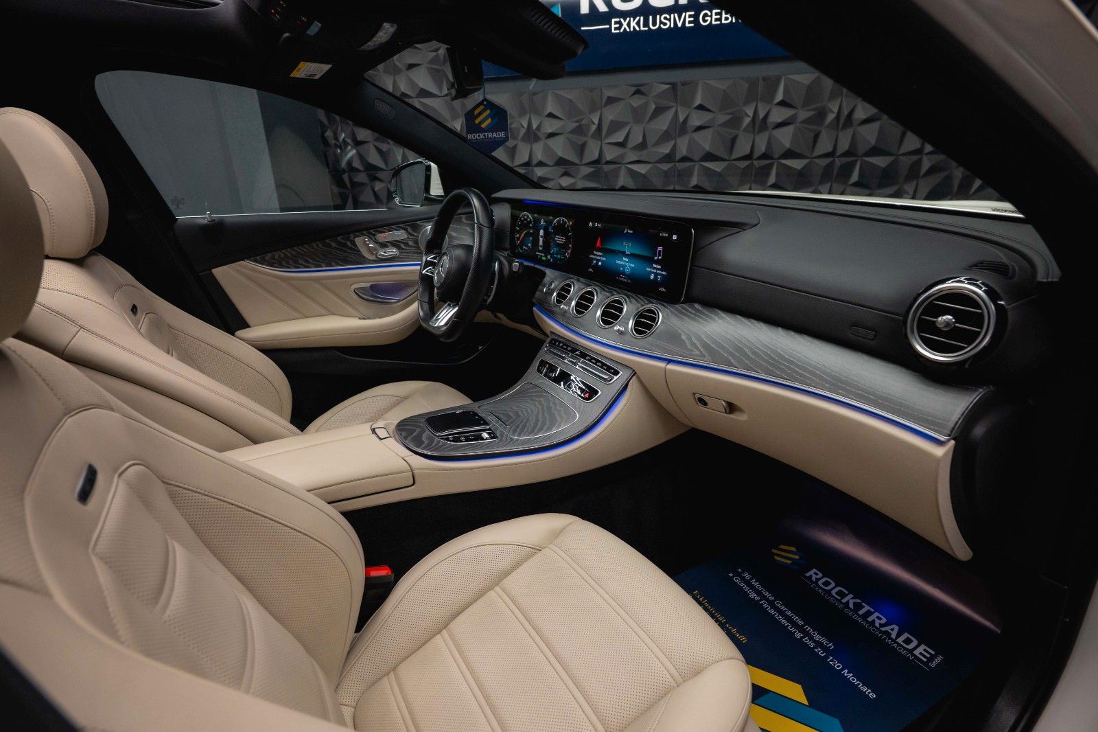 Fahrzeugabbildung Mercedes-Benz E 53 AMG 4Matic+ Facelift Designo *ACC*Pano*360*