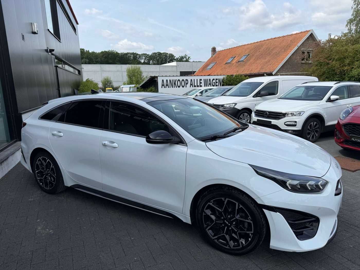 Kia ProCeed / pro_cee'd 1.5 T-GDi GT-Line ISG DCT GT imagem 3