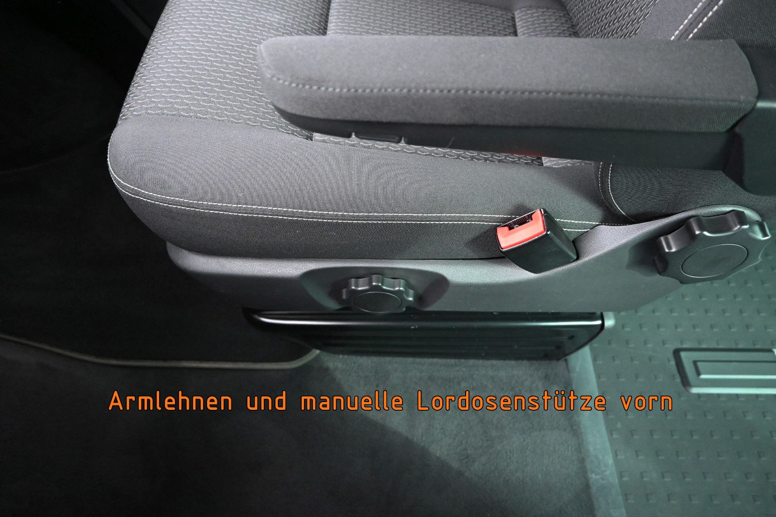 Fahrzeugabbildung Volkswagen T6 California 2.0 TDI °ACC°AHK°STANDHEIZUNG°