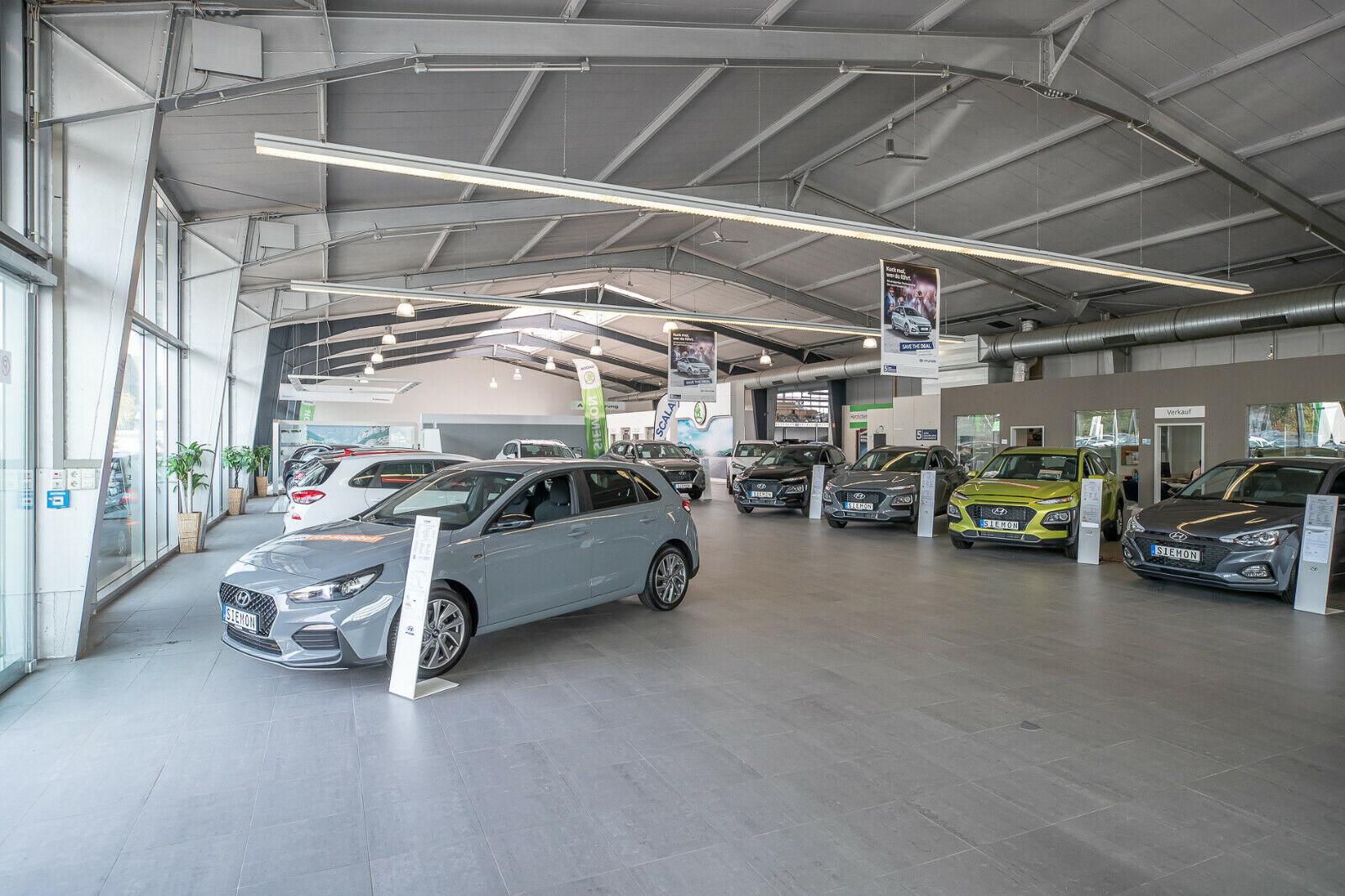 showroom-image-bottom