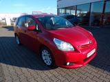 Toyota Verso Travel 1,8 Navi - rote Toyota Verso