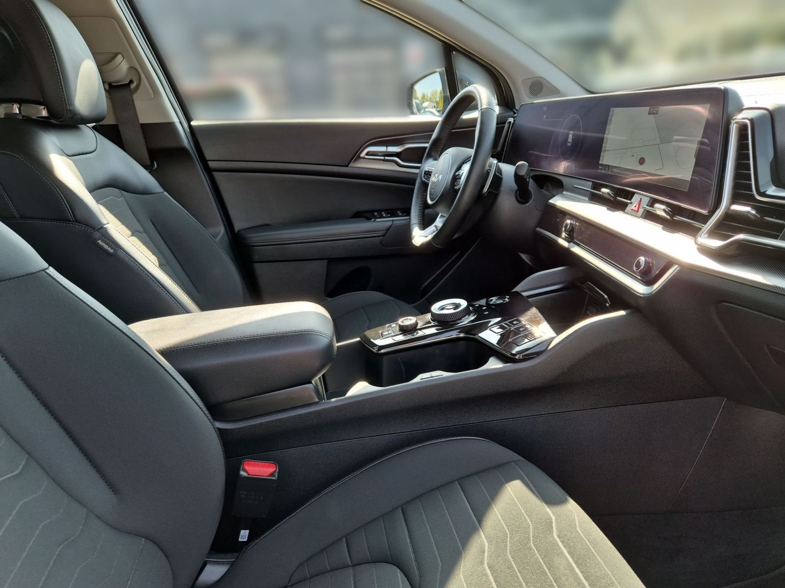 Fahrzeugabbildung Kia SPORTAGE 1.6T AWD DCT SPIRIT STD