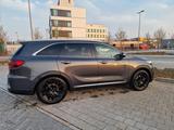 Kia Sorento 2.2 CRDi AWD Platinum Edition Autom. AHK - Kia Sorento von privat