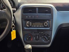 Fahrzeugabbildung Grande Punto 1.2 8V Active