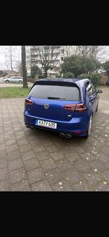 Volkswagen Golf 2.0 TSI DSG 4MOTION BMT R R - Volkswagen Gebrauchtwagen in Karlsruhe