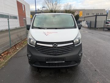 Opel Vivaro - 2