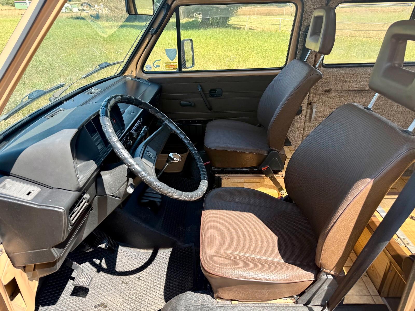 Volkswagen T3 Camper 1. Hd. TÜV neu
