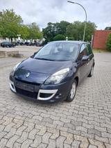 Renault Megane Scenic - Renault Megane: Kleinbus