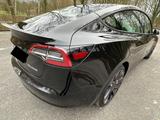 Tesla Model 3 Allradantrieb mit Dualmotor Performa... - Tesla Gebrauchtwagen in Dortmund
