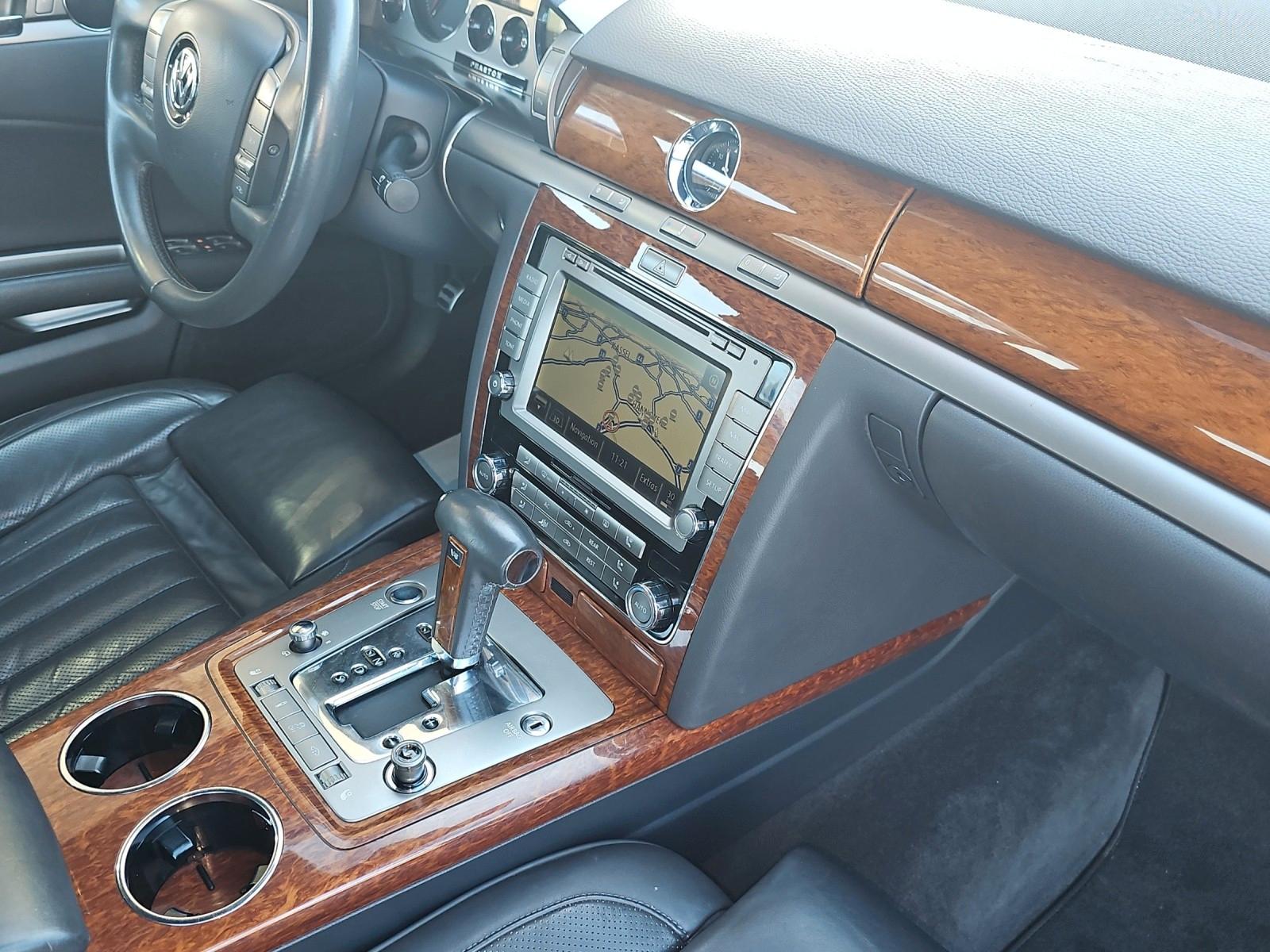 Volkswagen Phaeton V6 3.0 TDI 4MOTION Exclusive+ACC+LED