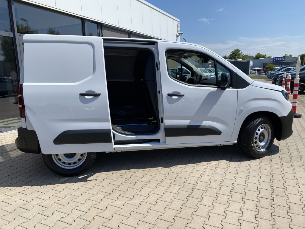 Fahrzeugabbildung Citroën Berlingo 1.5 Diesel 100 M *3 Sitze*Navi*Winterp*