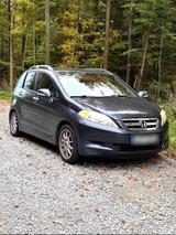 Honda FRV 2.0 - Honda FR-V aus 2006